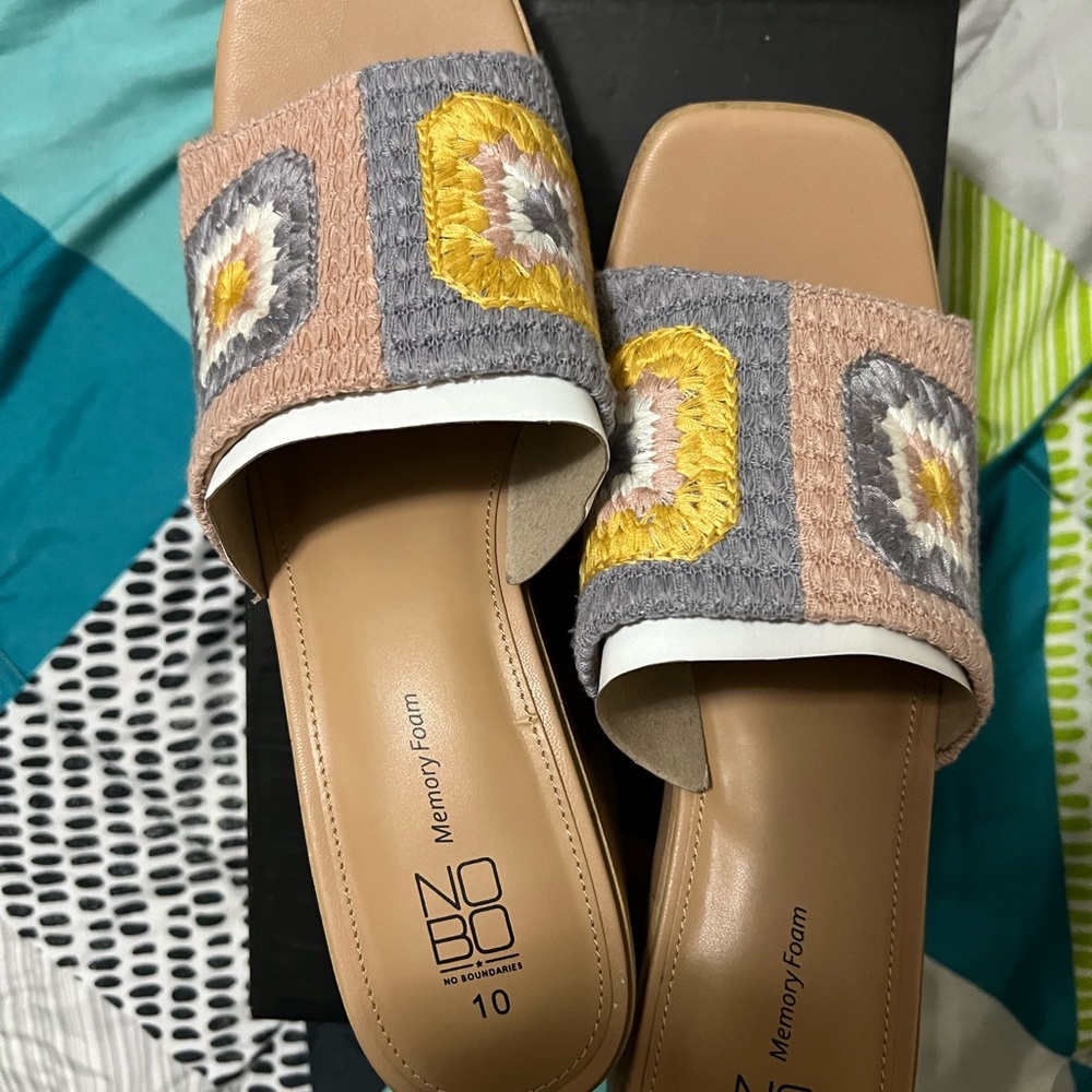 No Boundaries Elegant Beige Women's Sandals